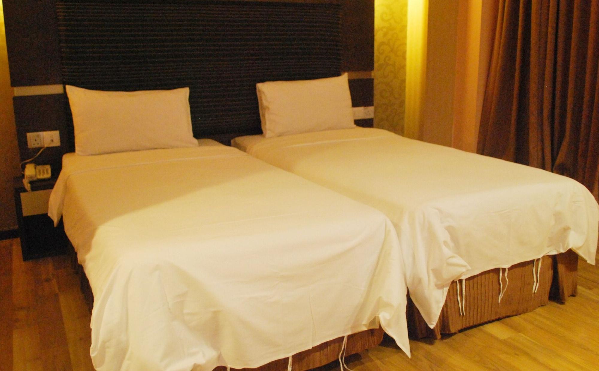 Courtyard Hotel 1Borneo Kota Kinabalu Kültér fotó