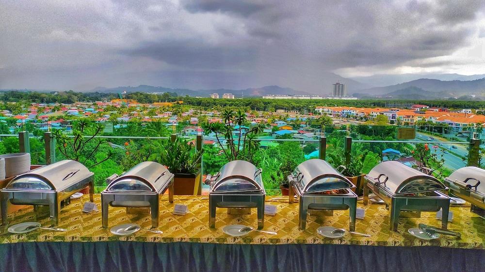 Courtyard Hotel 1Borneo Kota Kinabalu Kültér fotó
