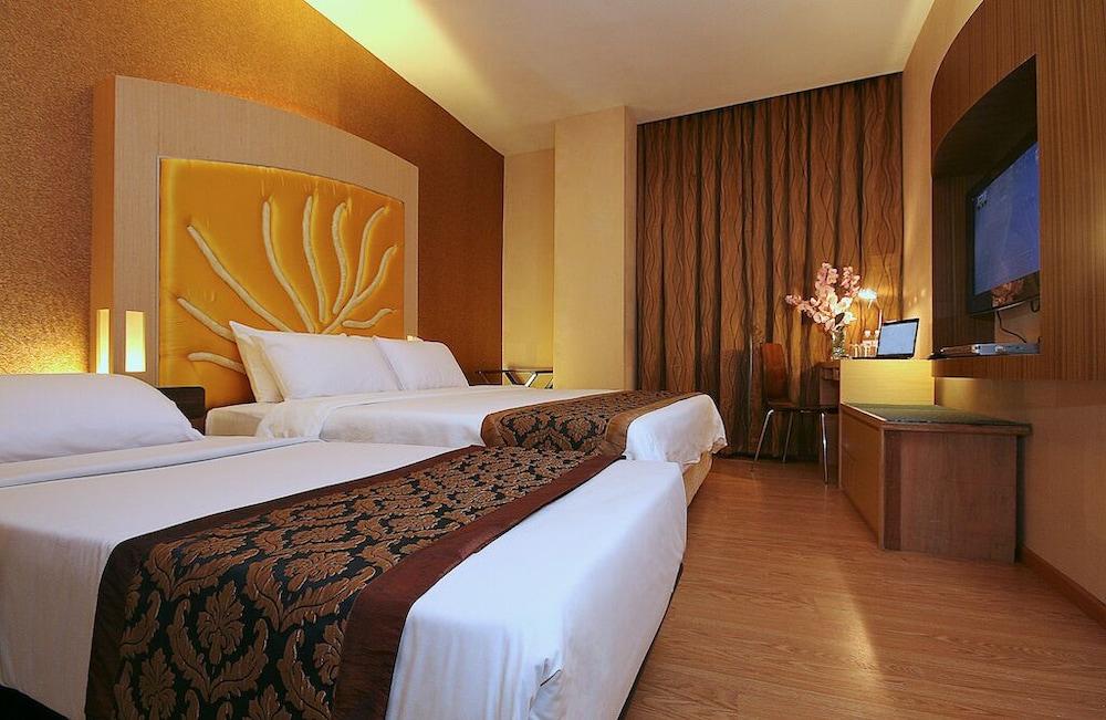 Courtyard Hotel 1Borneo Kota Kinabalu Kültér fotó