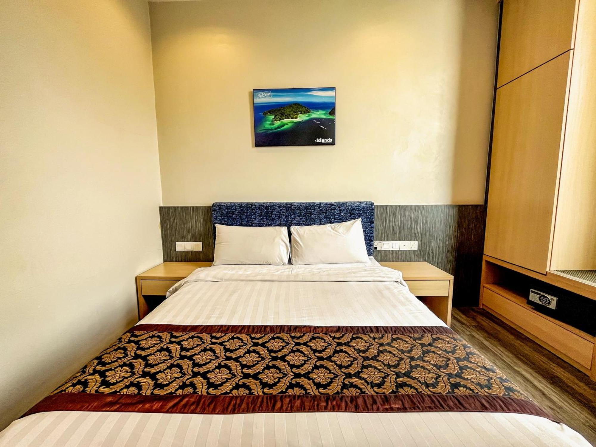 Courtyard Hotel 1Borneo Kota Kinabalu Kültér fotó