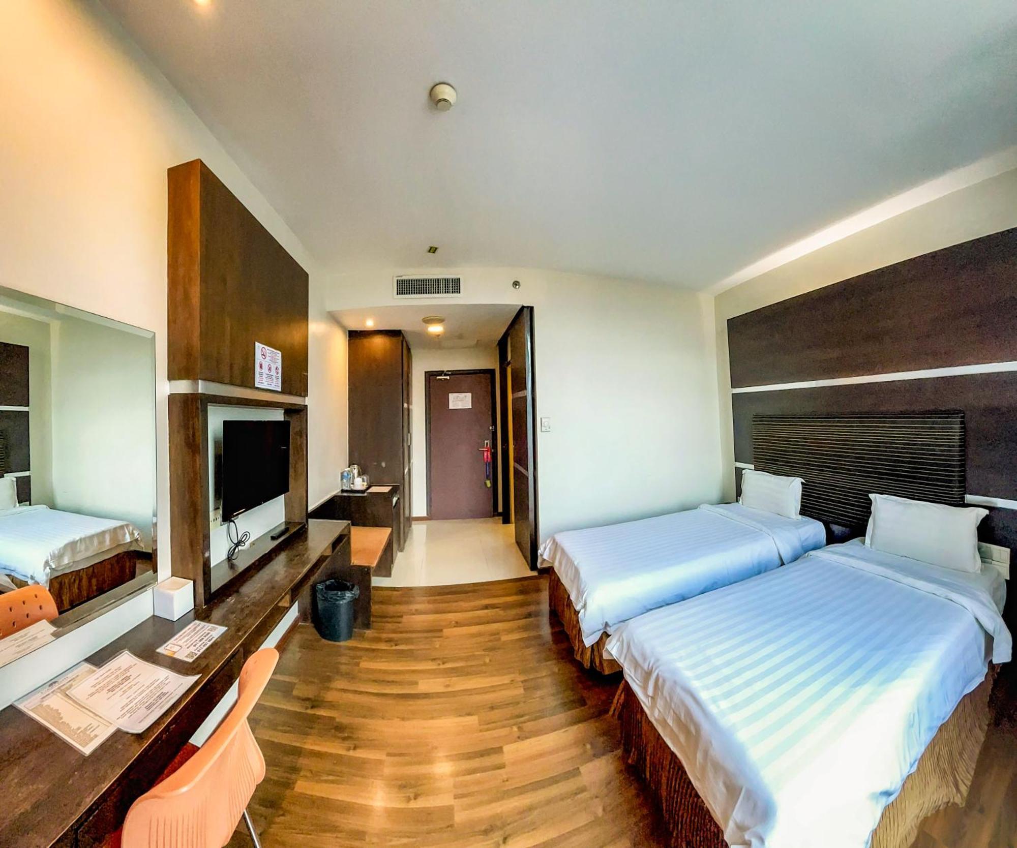 Courtyard Hotel 1Borneo Kota Kinabalu Kültér fotó