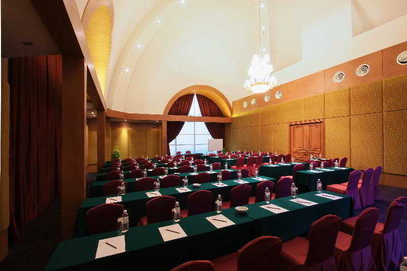 Courtyard Hotel 1Borneo Kota Kinabalu Kültér fotó